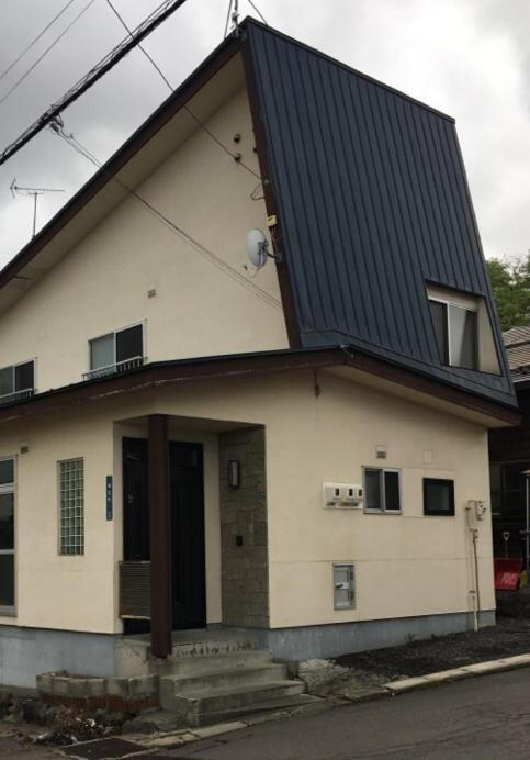 Guest House Asahi โอตารุ ภายนอก รูปภาพ