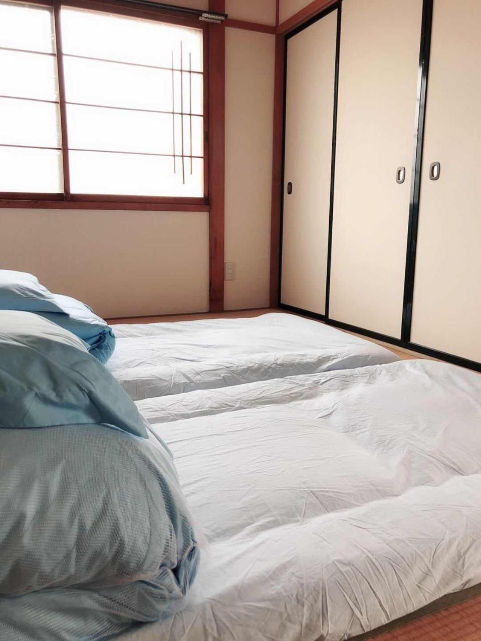 Guest House Asahi โอตารุ ภายนอก รูปภาพ
